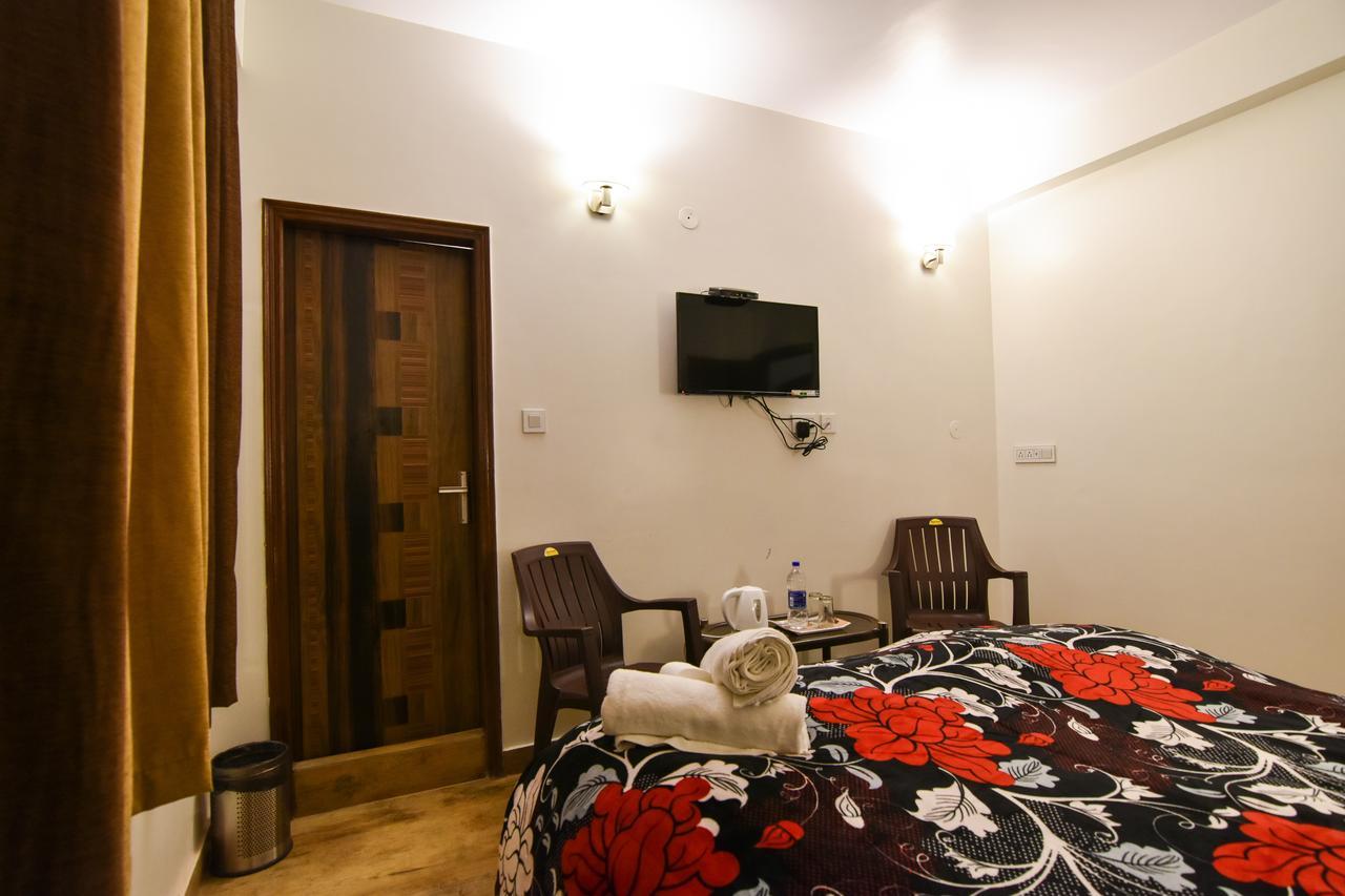 Dhanlaxmi Apartments Shimla Extérieur photo