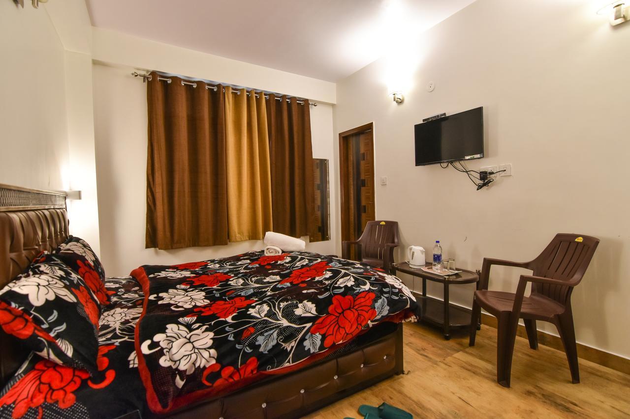 Dhanlaxmi Apartments Shimla Extérieur photo
